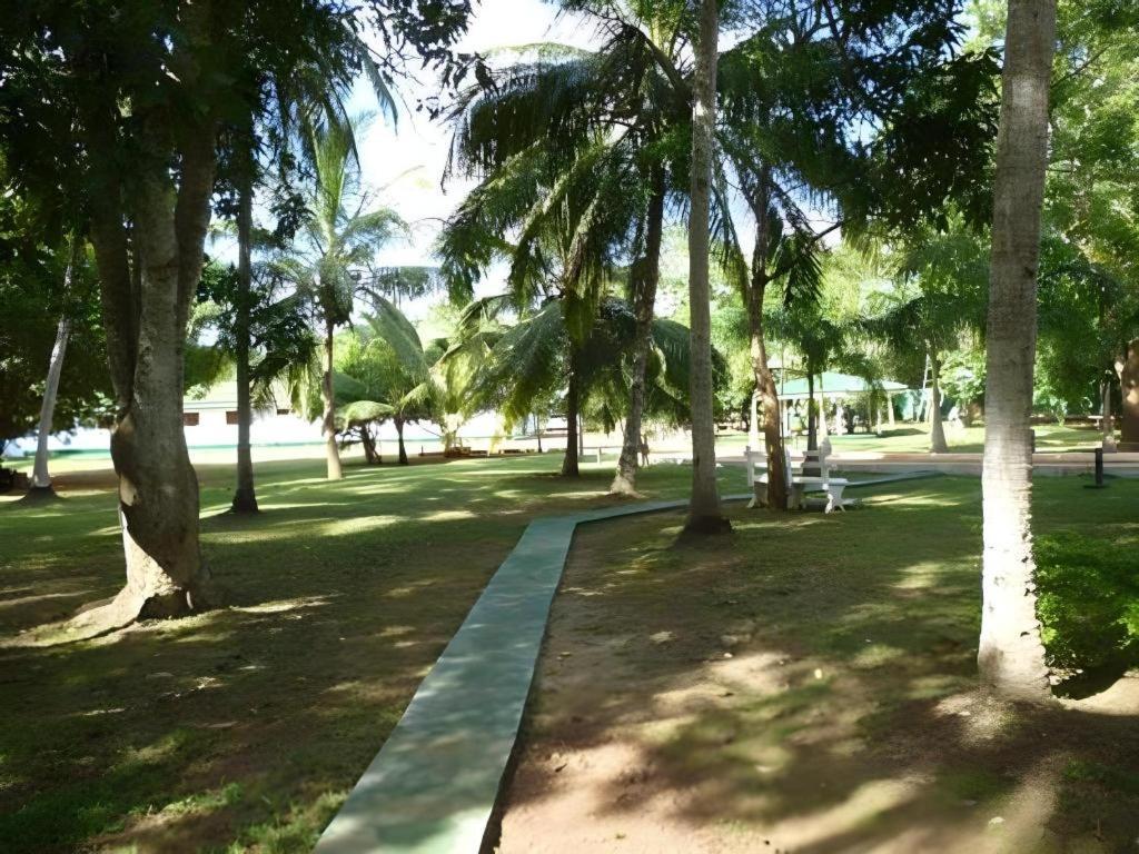 Saji-Sami Hotel Anuradhapura Exterior foto