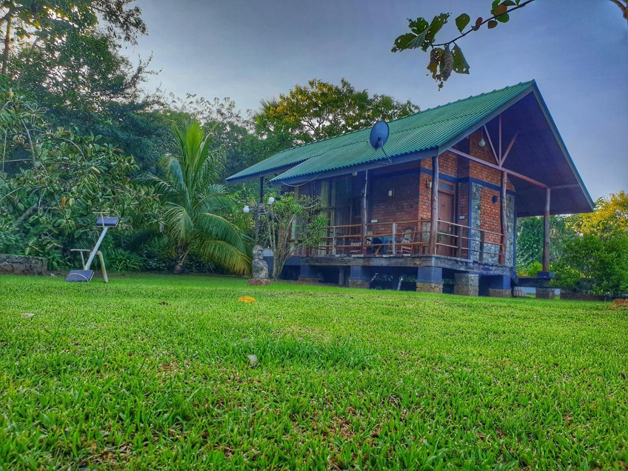 Saji-Sami Hotel Anuradhapura Exterior foto