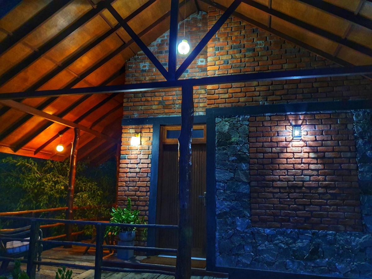 Saji-Sami Hotel Anuradhapura Exterior foto